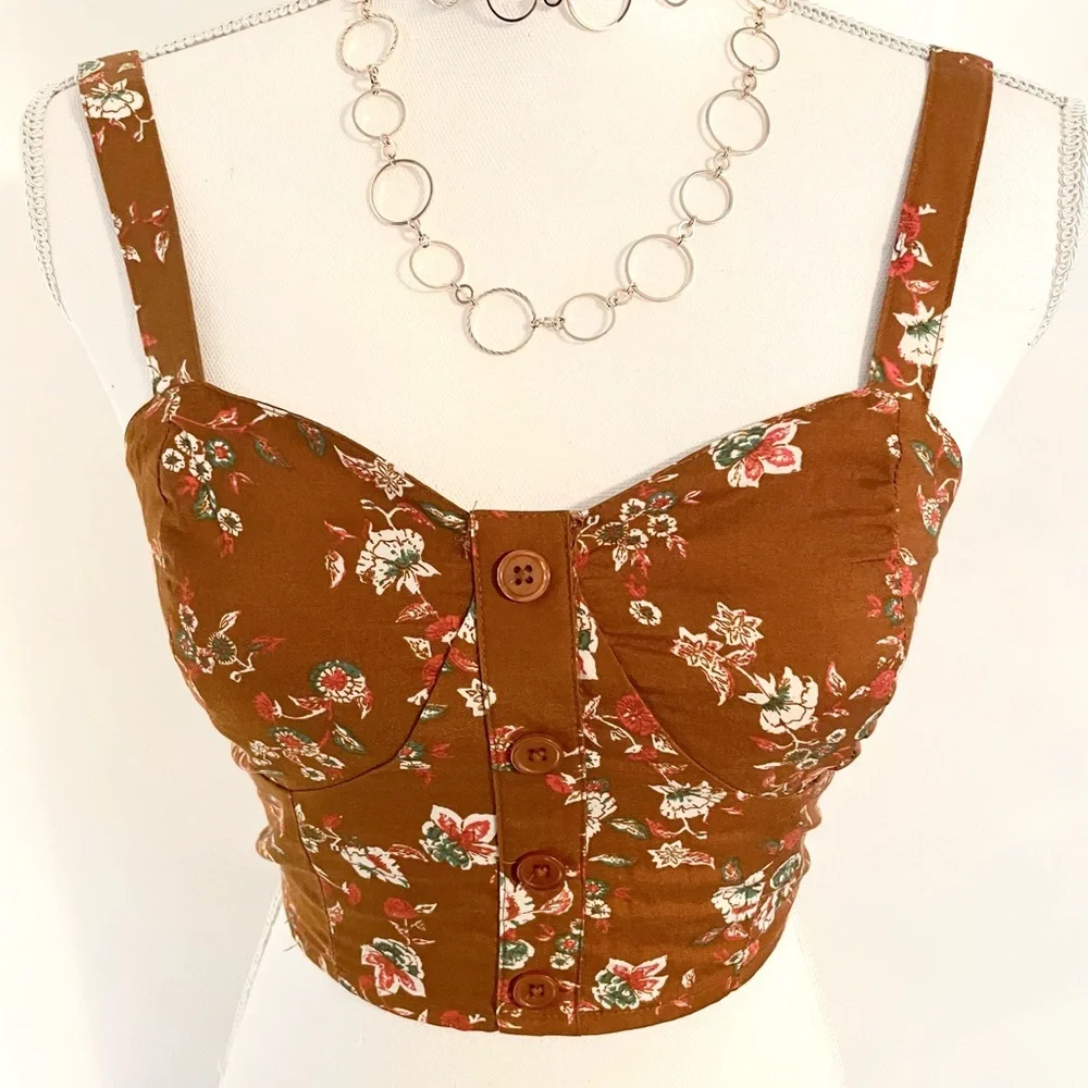NWT B.O.G Collective Floral Crop Tank Top